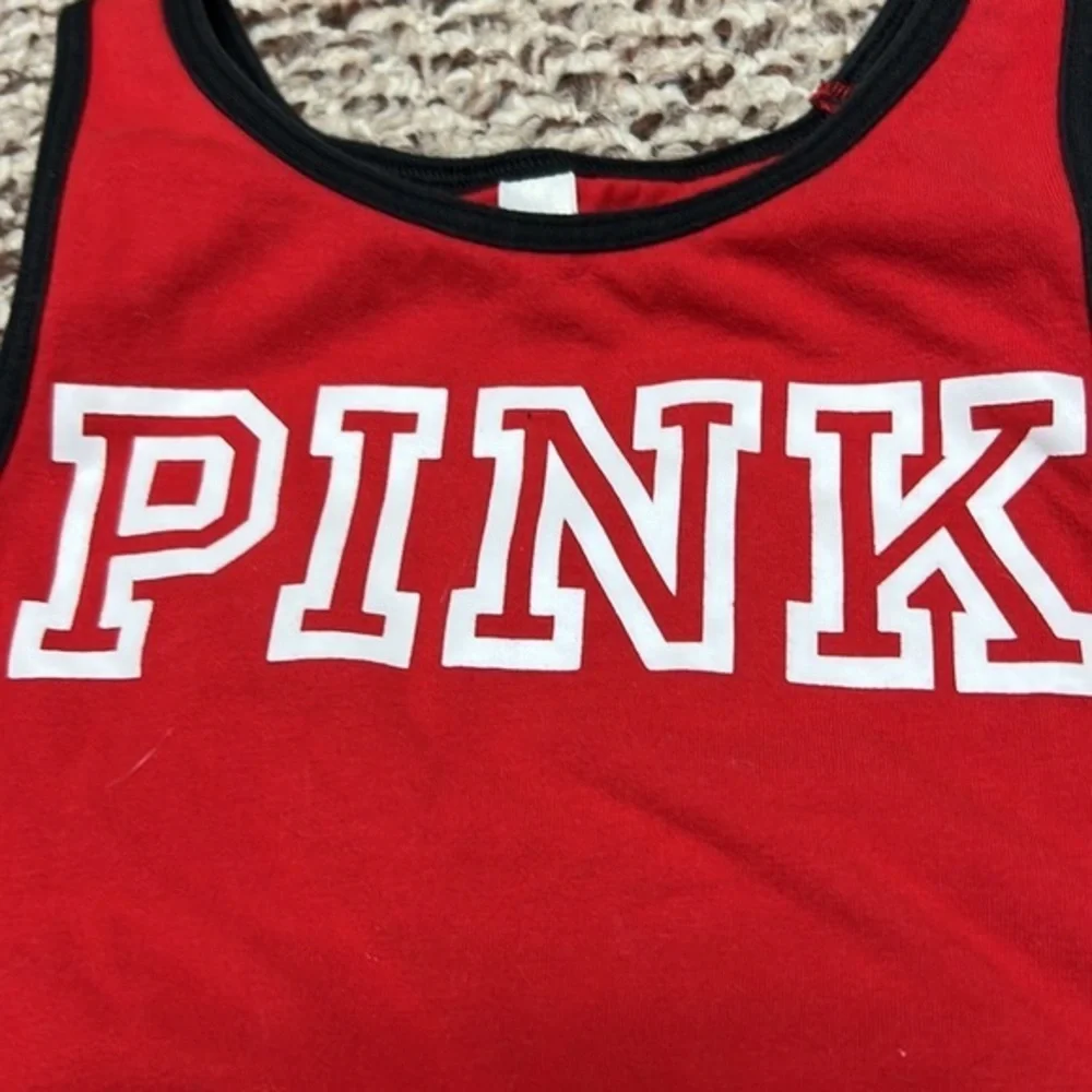 PINK‎ sports bra